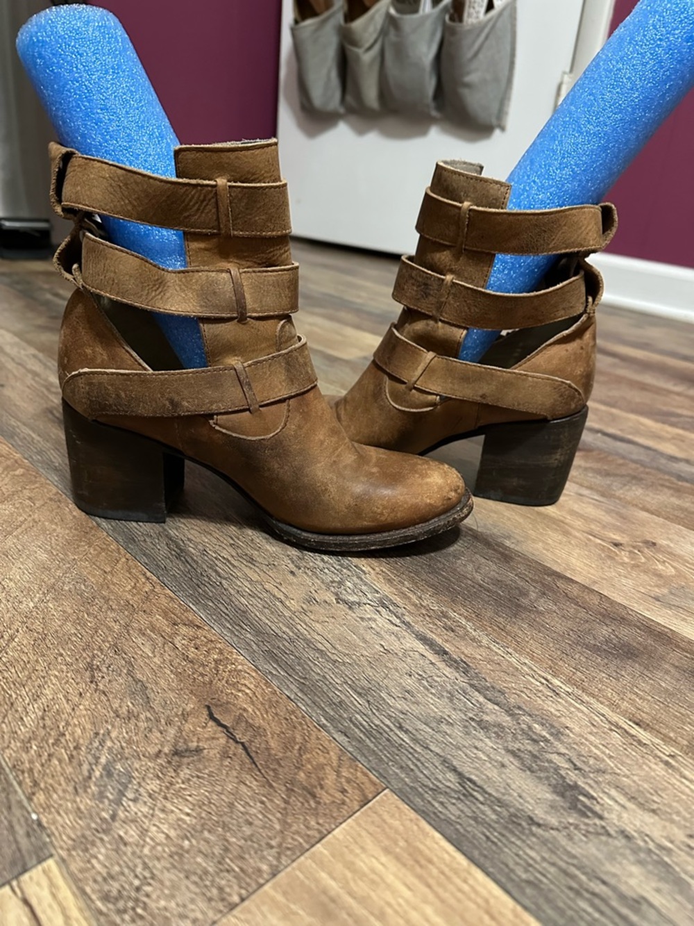 Freebird by Steven Tan Triple Buckle Leather Ankle Boots - Picture 5 of 8